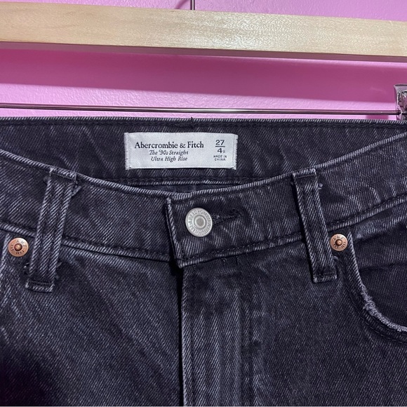 Abercrombie & Fitch Jeans Women's Size 27 Black The 90s Straight Ultra High Rise - Picture 11 of 12